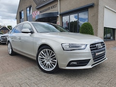 Audi A4 Avant - 1.8 TFSI Automaat Business Edition Trekhaak / Navigatie / Xenon