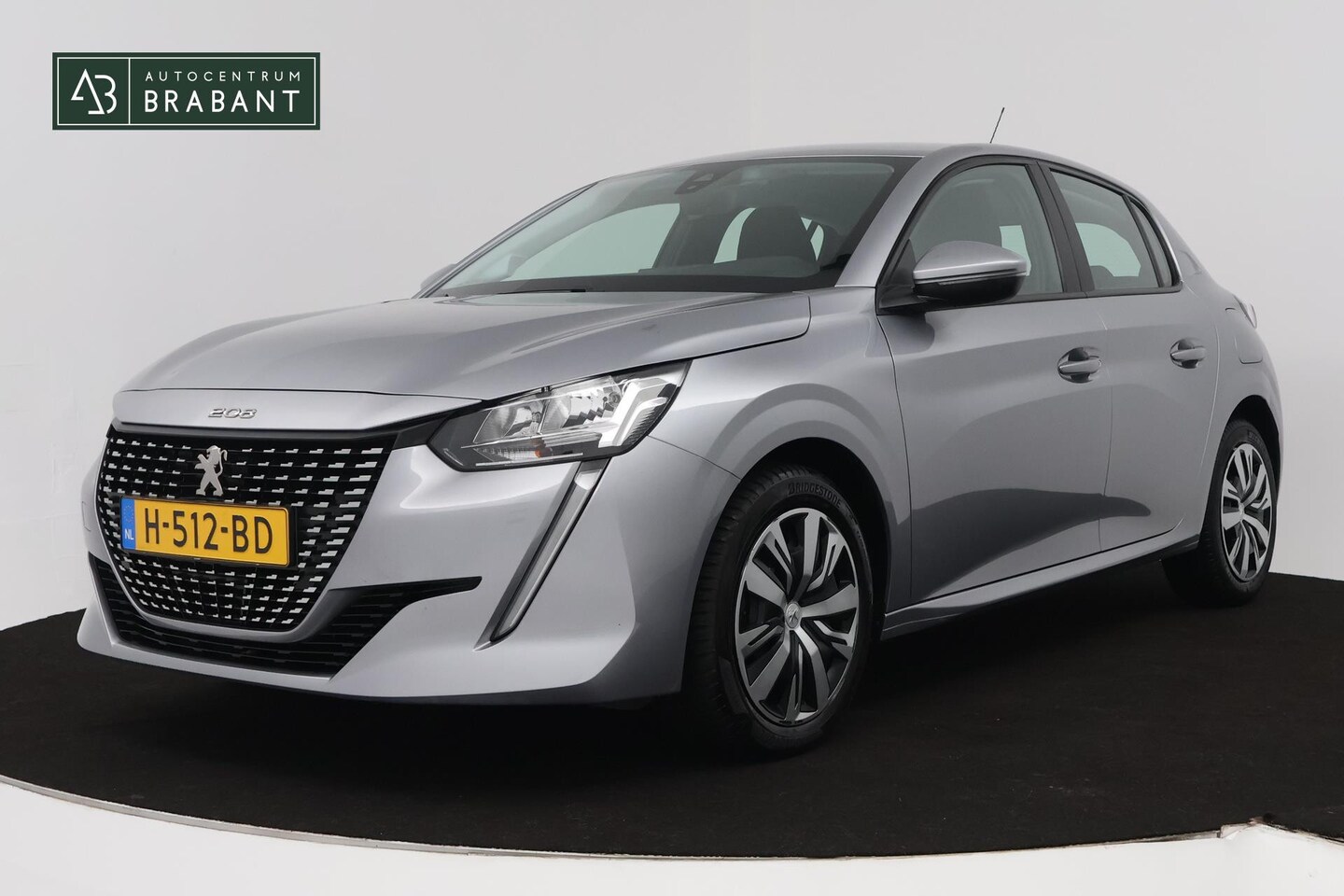Peugeot 208 - 1.2 PureTech Blue Lease Active (PARKEERSENSOREN, NAVIGATIE, BLUETOOTH, NL-AUTO, GOED ONDER - AutoWereld.nl