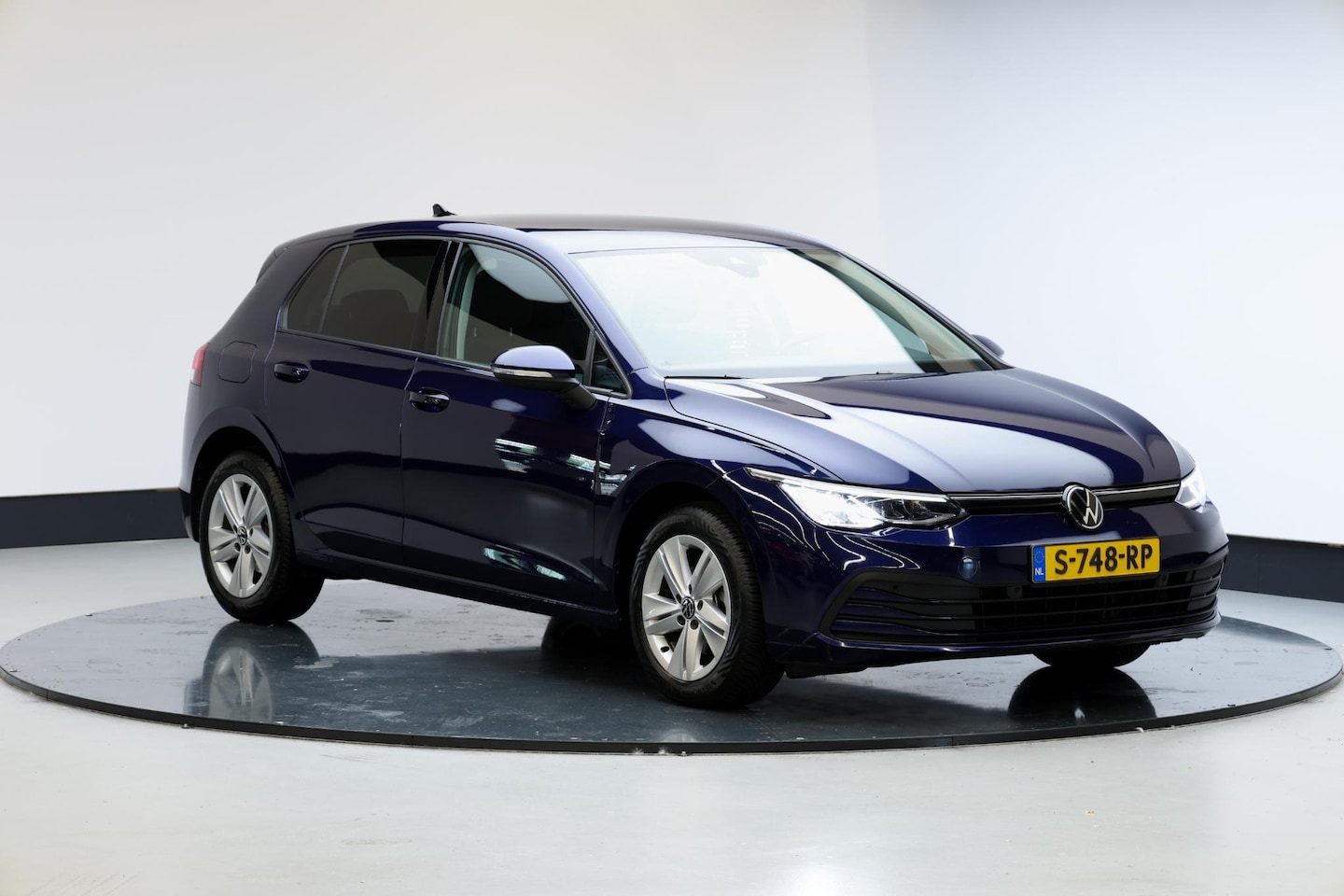 Volkswagen Golf - 1.0 eTSI Life Business - AutoWereld.nl