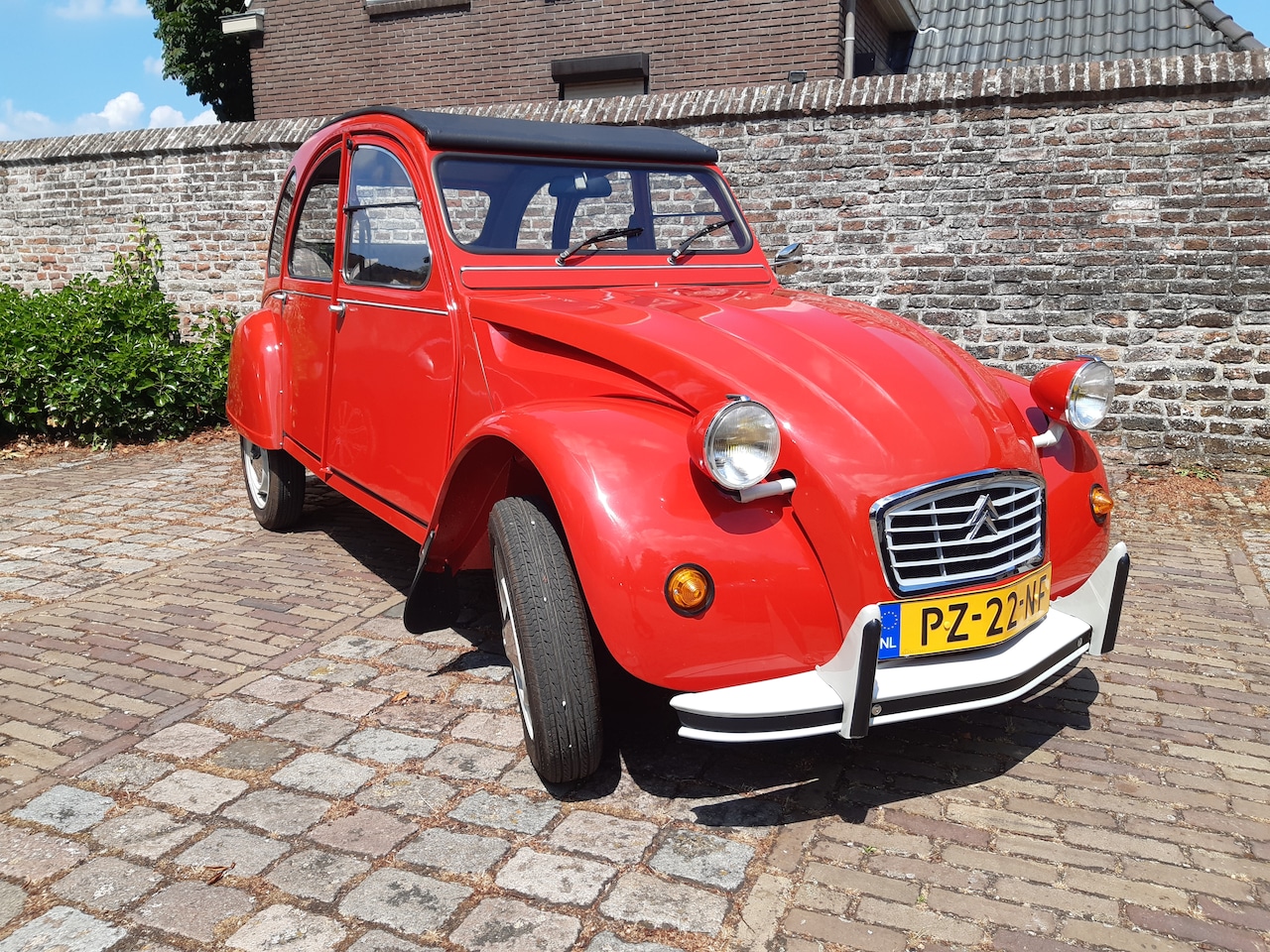 Citroën 2 CV - 2CV6 Club Carrosserie gerestaureerd - AutoWereld.nl