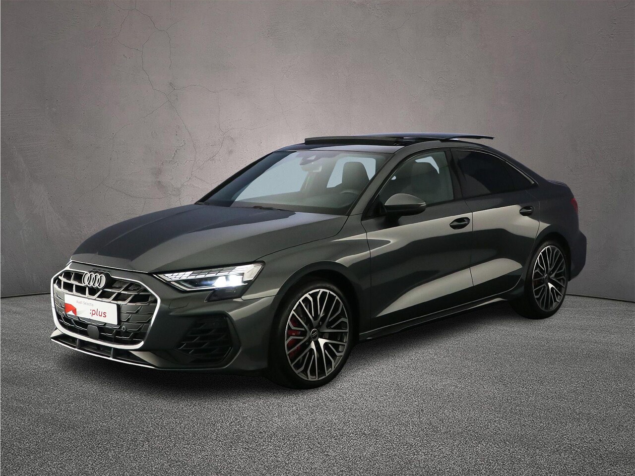 Audi S3 - Limousine 333pk quattro | Akra | Pano | Sonos | Adapt. Onderstel | 19 inch | Alcantara | M - AutoWereld.nl