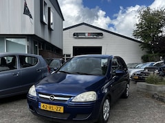 Opel Corsa - 1.0-12V Full Rhythm Goed rijdende Corsa met o.a Airco, Cruise, Elektr pakket. Apk t/m 08-1