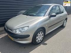 Peugeot 206 - 1.4 X-Design 1E EIGENAAR Distributie NIEUW + APK