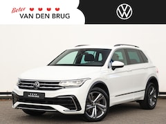 Volkswagen Tiguan - 1.4 TSI eHybrid R-Line 245 pk DSG | LED Matrix | Stoelverwarming | Keyless | Elektr. Achte
