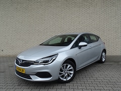 Opel Astra - 1.2 Edition / Parkeersensoren / Airco / cruise Control