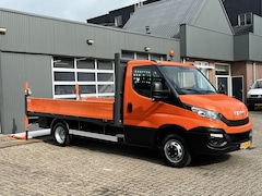 Iveco Daily - 35C15 Trekhaak 3500kg Laadklep 500kg Navigatie Open laadbak Pick-up Euro 5 Bpm vrij Bakwag