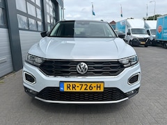 Volkswagen T-Roc - 1.0 TSI 115pk, Carplay, Trekhaak, Sensoren