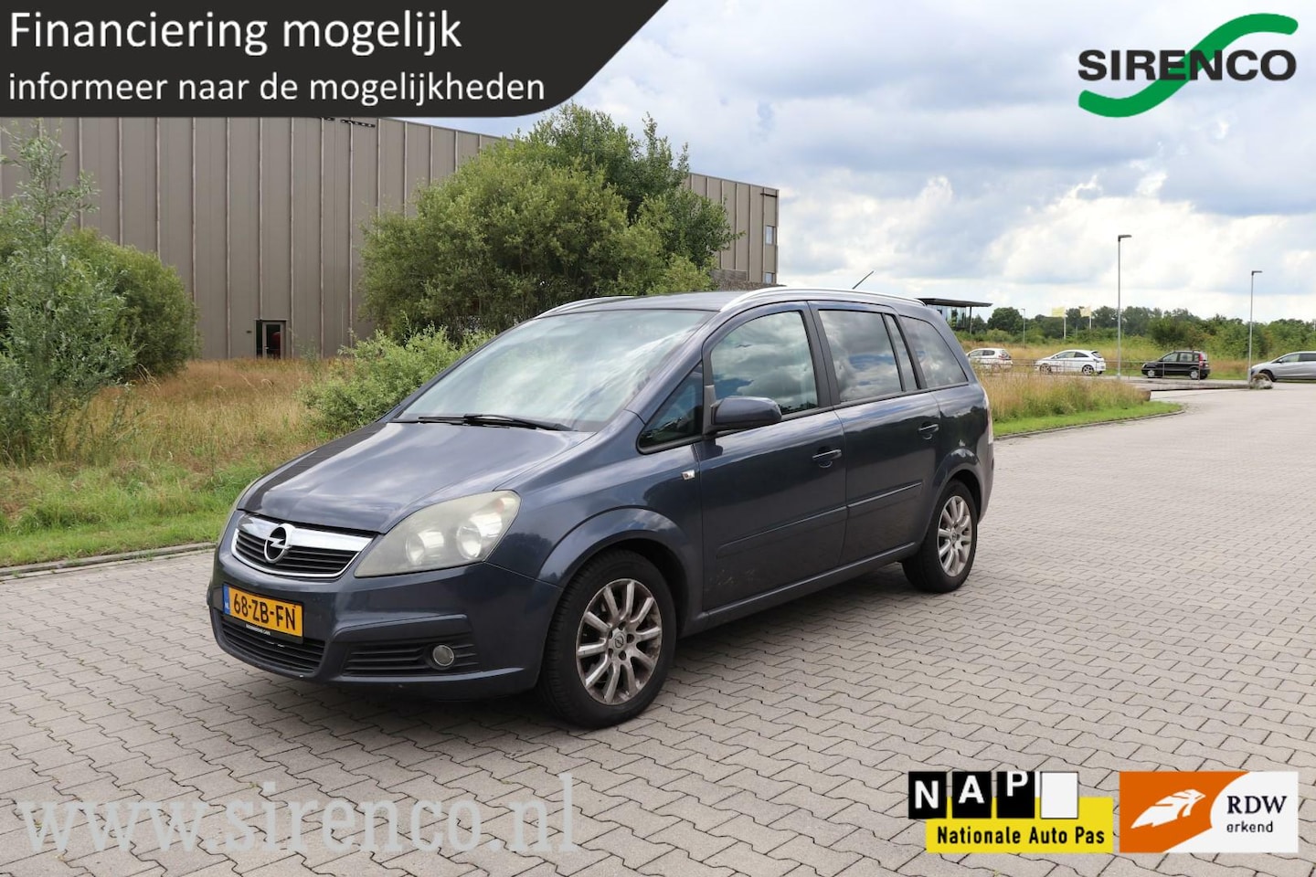 Opel Zafira - 2.2 Business 7-zitter airco trekhaak cruise control bluetooth apk 18-07-2026 - AutoWereld.nl