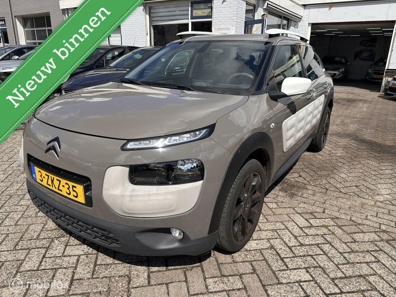 Citroën C4 Cactus - 1.6 BlueHDi Feel 1.6 BlueHDi Feel - AutoWereld.nl
