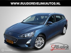 Ford Focus Wagon - 125 PK H6 Titanium Navigatie Trekhaak Clima Chroom Carplay Full Led