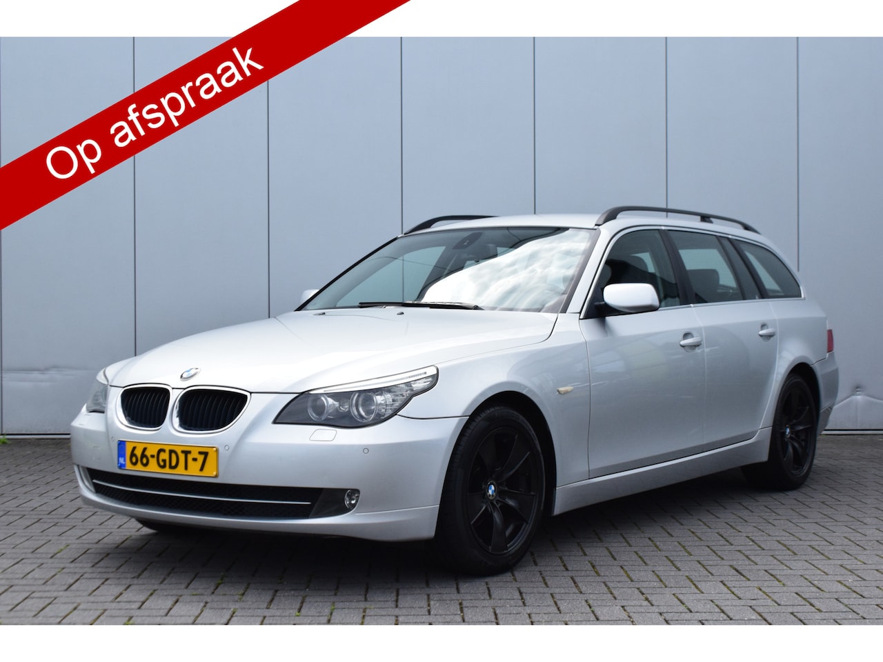 BMW 5-serie Touring - 520i Corporate Lease Introduction Navi Leer Trekhaak/wegklapbaar - AutoWereld.nl