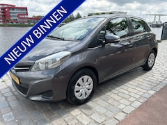Toyota Yaris - 1.0 VVT-i Aspiration 5drs. Airco/ECC Camera