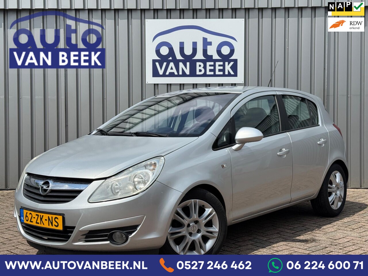 Opel Corsa - 1.4-16V Executive 1.4-16V Executive|Nieuwe APK - AutoWereld.nl