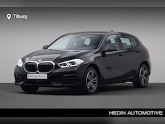 BMW 1-serie - 118i | Parkeersensor voor/achter | Verkeersbord detectie | Cruise control | Apple Carplay/