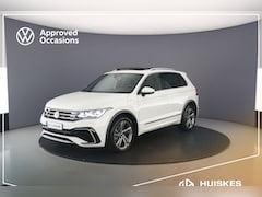 Volkswagen Tiguan - R-Line Business 1.4 TSI eHybrid 245pk DSG Automaat Panoramadak, LED matrix koplampen, Adap
