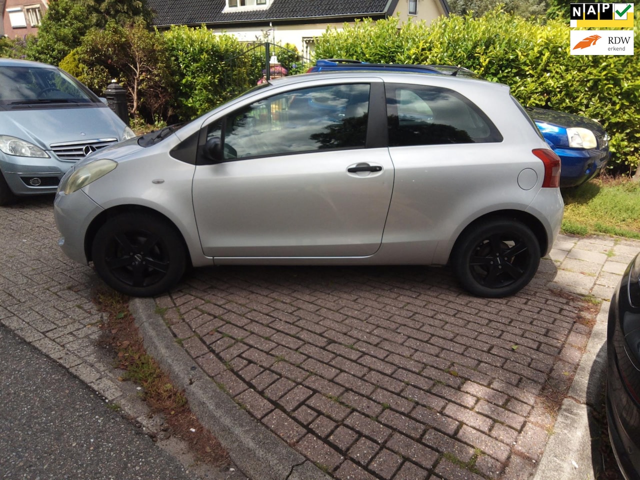 Toyota Yaris - 1.0 VVTi ijskoude airco - AutoWereld.nl