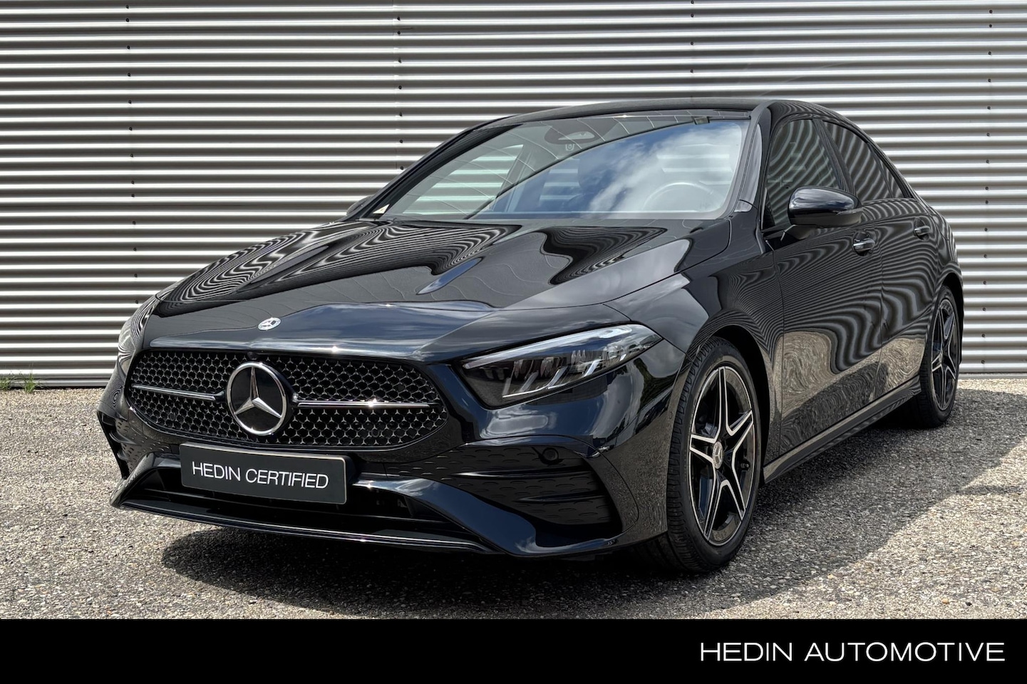 Mercedes-Benz A-klasse - 180 AMG Line Nederlandse Auto / Eerste eigenaar / Burmester Audio / Adaptieve Cruise Contr - AutoWereld.nl