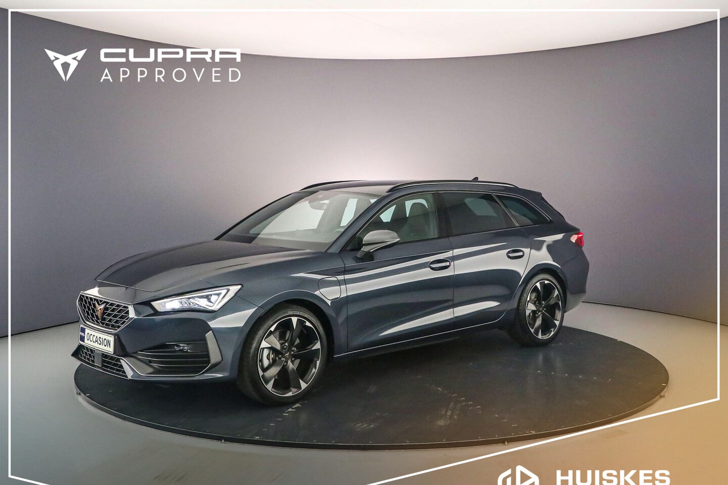 CUPRA Leon Sportstourer - Business 1.4 TSI e-Hybrid 204pk DSG Automaat Adaptive cruise control, Navigatie, Stuurwiel - AutoWereld.nl