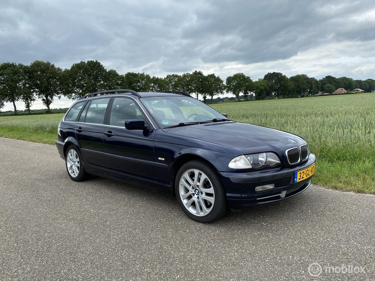 BMW 3-serie Touring - 330xi Executive 330xi Executive - AutoWereld.nl