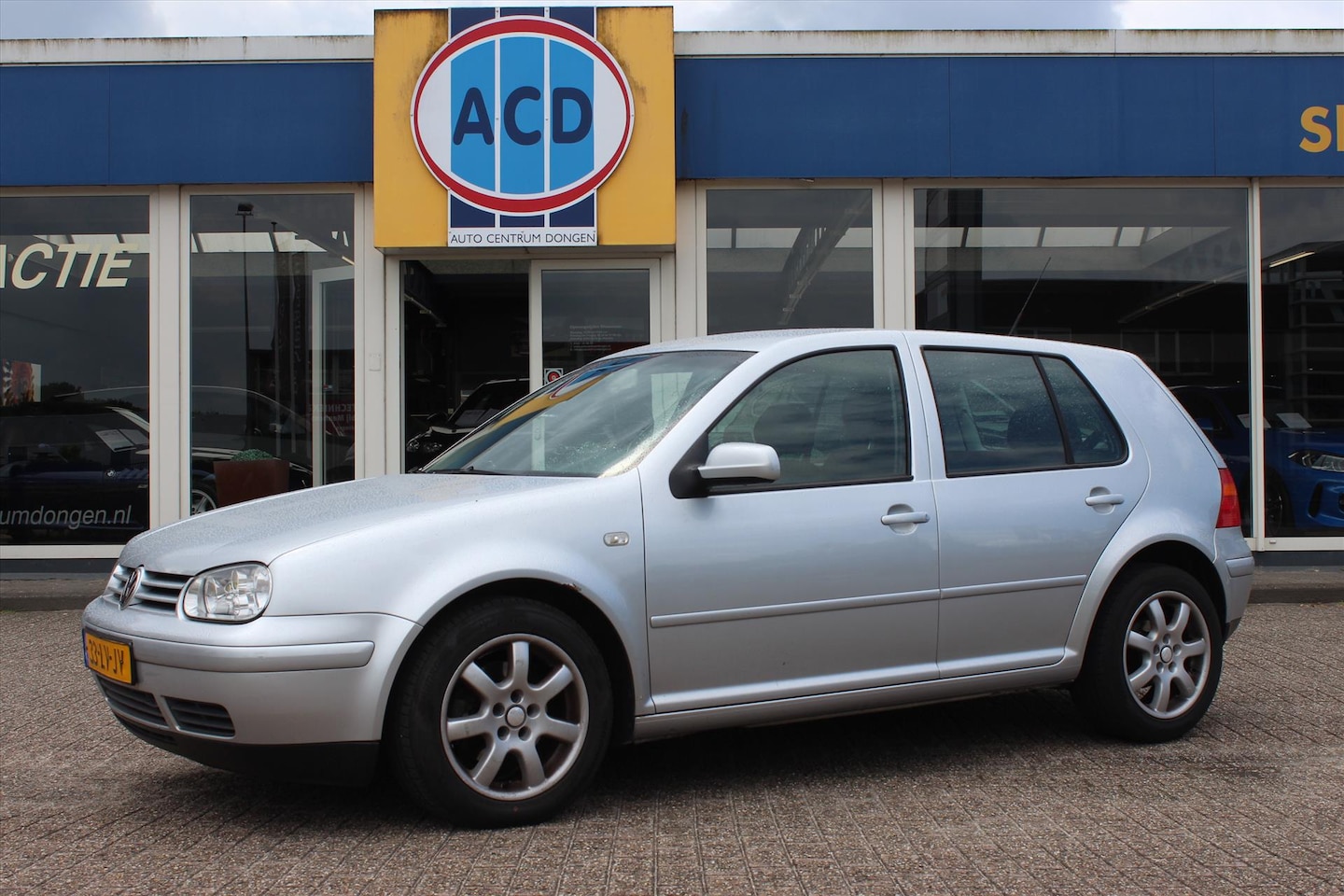 Volkswagen Golf - 1.6 16V FSi 81KW Ocean Trendline 5D | Apk april 2026 | €800,- | - AutoWereld.nl