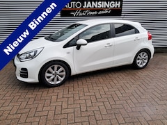 Kia Rio - 1.2 CVVT DynamicLine | Airco | Cruise control | Navigatie | Camera | LM Velgen | Trekhaak
