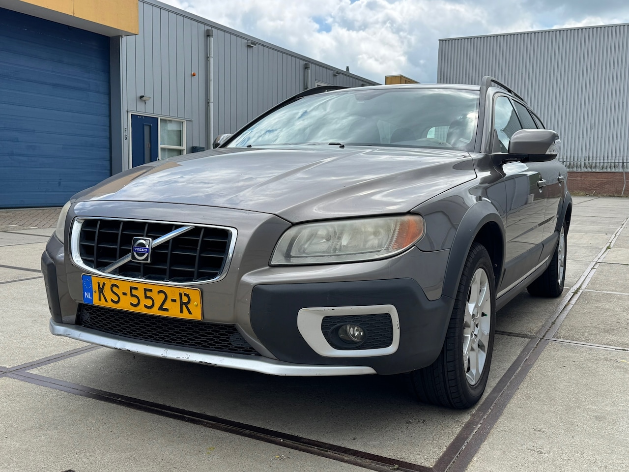 Volvo XC70 - 2.4 D5 Summum AWD - AutoWereld.nl