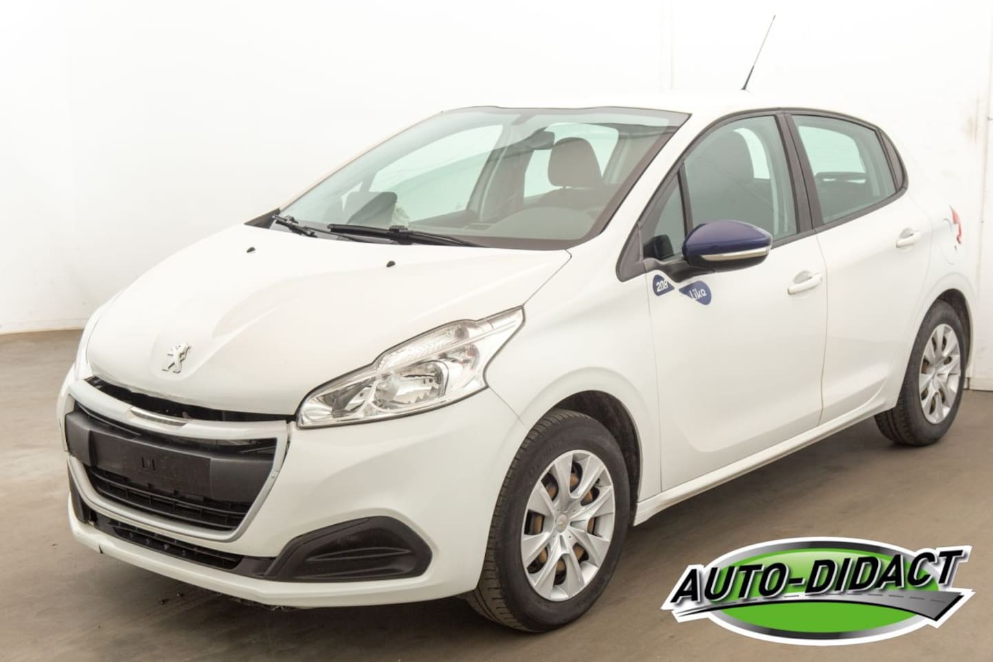 Peugeot 208 - 1.2 78.525 km - AutoWereld.nl