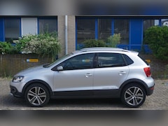 Volkswagen Polo - 1.4-16V Cross