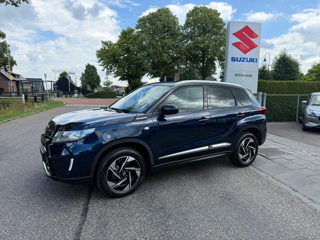 Suzuki Vitara - 1.4 Boosterjet Select Smart Hybrid 2025 model // Demo // Door ons nieuw geleverd // Stootl - AutoWereld.nl