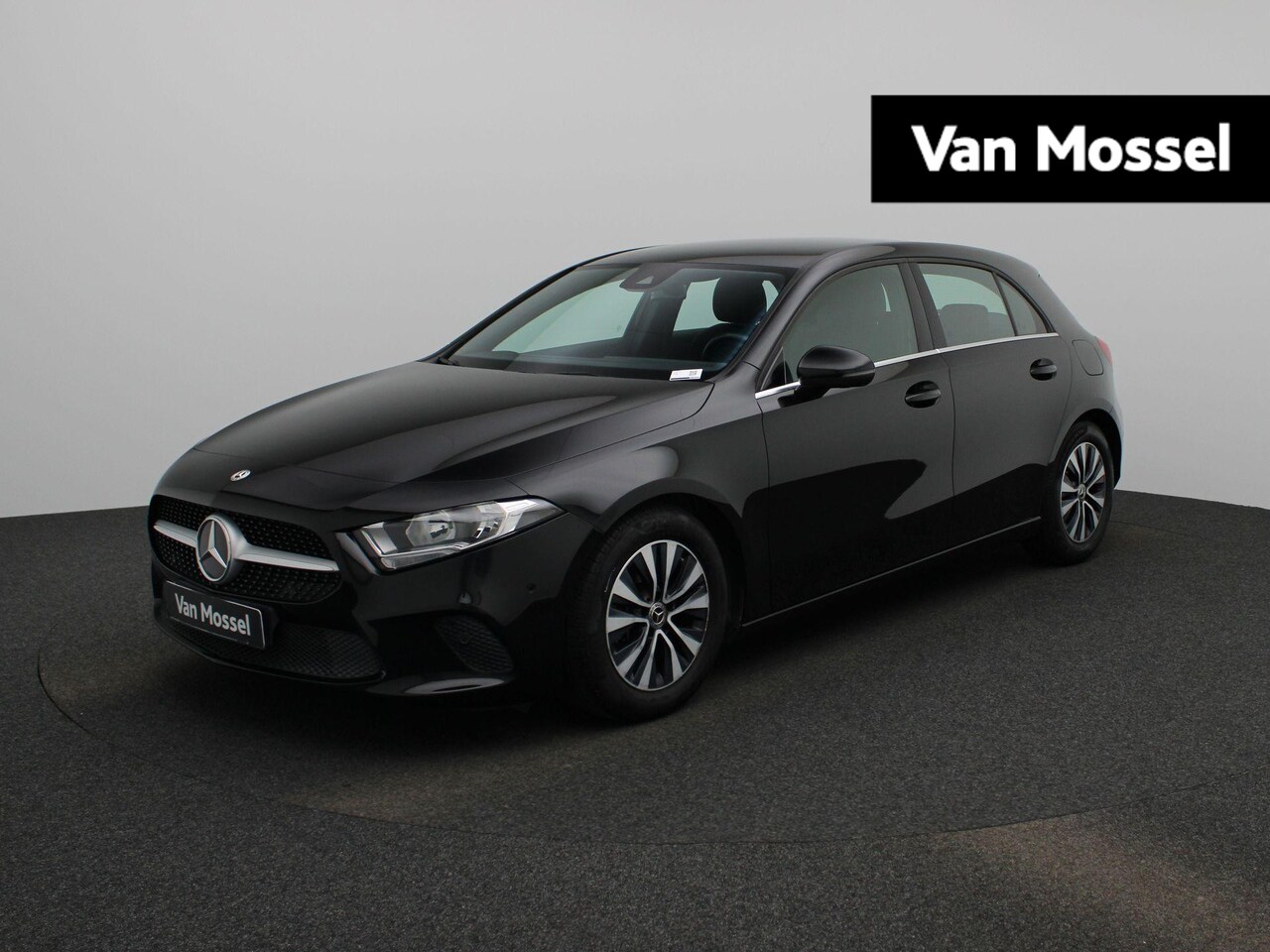 Mercedes-Benz A-klasse - 180 Business Solution | Navigatie | Cruise Control | Achteruitrijcamera - AutoWereld.nl