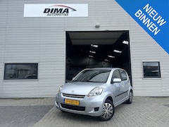 Daihatsu Sirion 2 - 1.0-12V Premium