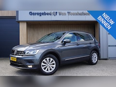 Volkswagen Tiguan - 1.5 TSI 150pk DSG ACT Comfortline Business LED Elek.Trekhaak Keyless A-Camera *1800kg Trek