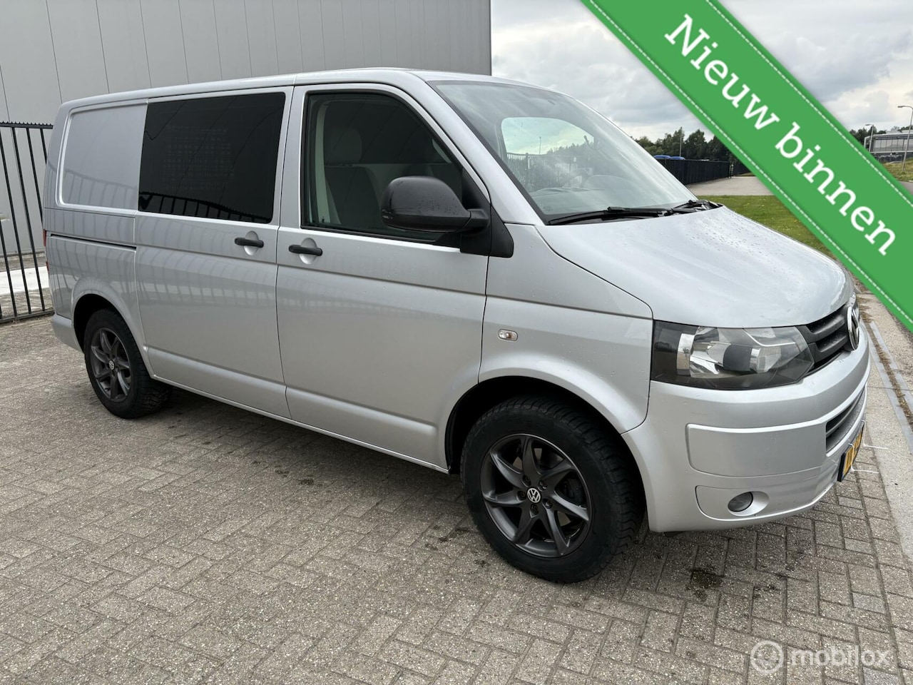 Volkswagen Transporter - 2.0 TDI L1H1 BM 2.0 TDI L1H1 BM - AutoWereld.nl