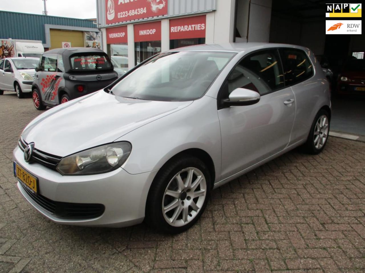 Volkswagen Golf - 1.4 Easyline 1.4 Easyline - AutoWereld.nl
