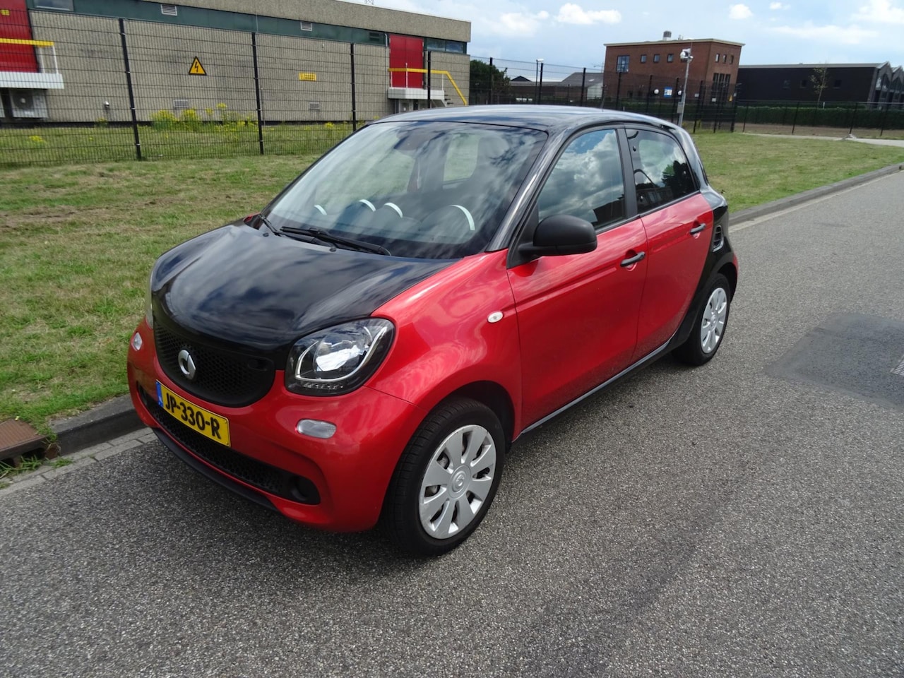 Smart Forfour - 1.0 Pure 1.0 Pure - AutoWereld.nl