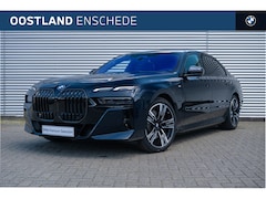 BMW 7-serie - 750e xDrive High Executive M Sport Automaat / Trekhaak / Massagefunctie / Parking Assistan