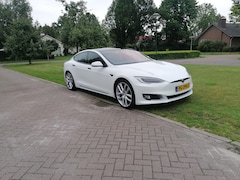 Tesla Model S - 90D Base