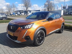 Peugeot 2008 - 1.2 Puretech 130pk EAT8 GT-Line i-Cockpit 3D | Highway Assist | Camera Achter | Parkeer Se