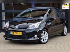 Toyota Yaris - 1.5 Full Hybrid Dynamic | 1e Eigenaar | Panoramadak | Navigatie | Camera | 100% Onderhoude