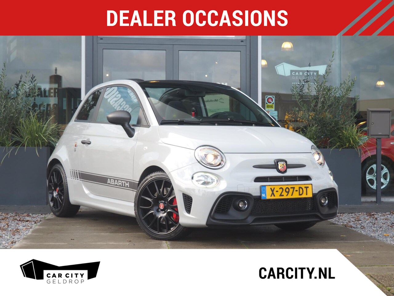 Abarth 595 - 595C 1.4 T-Jet 180PK Competizione / Brembo / Carbon / Carplay / Navi / DAB+ / Sabelt / Cli - AutoWereld.nl