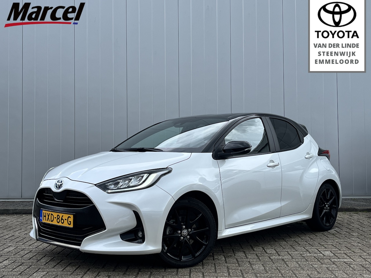 Toyota Yaris - 1.5 Hybrid Launch Limited Bi-Tone Stoelverwarming Carplay Android auto - AutoWereld.nl