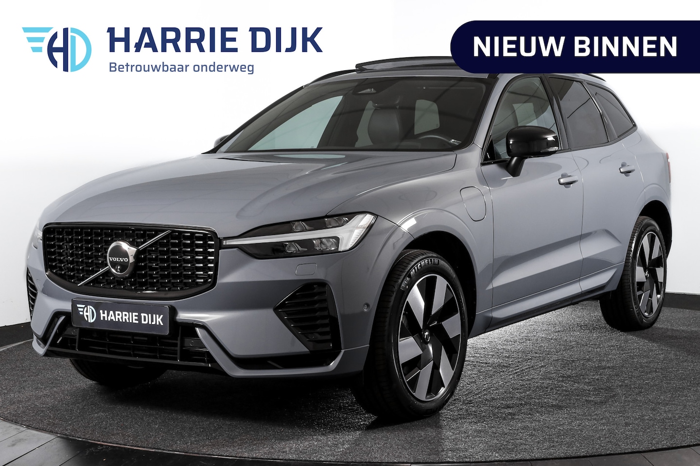 Volvo XC60 - 2.0 T8 Plug-in hybrid AWD Plus Dark | S/K-Panodak | Dig. Cockpit | Adapt. Cruise | Harman/ - AutoWereld.nl