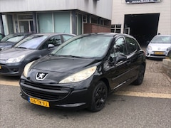 Peugeot 207 - 1.4-16V XR 5 Deurs, Airco, electr ramen Enz Goed rijdende 207 met een Apk keuring tot 19-0