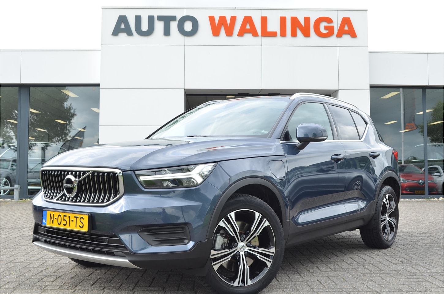 Volvo XC40 - 1.5 T4 Recharge Inscription Pilot assist | Leer | Carplay | NL auto | a.Camera - AutoWereld.nl