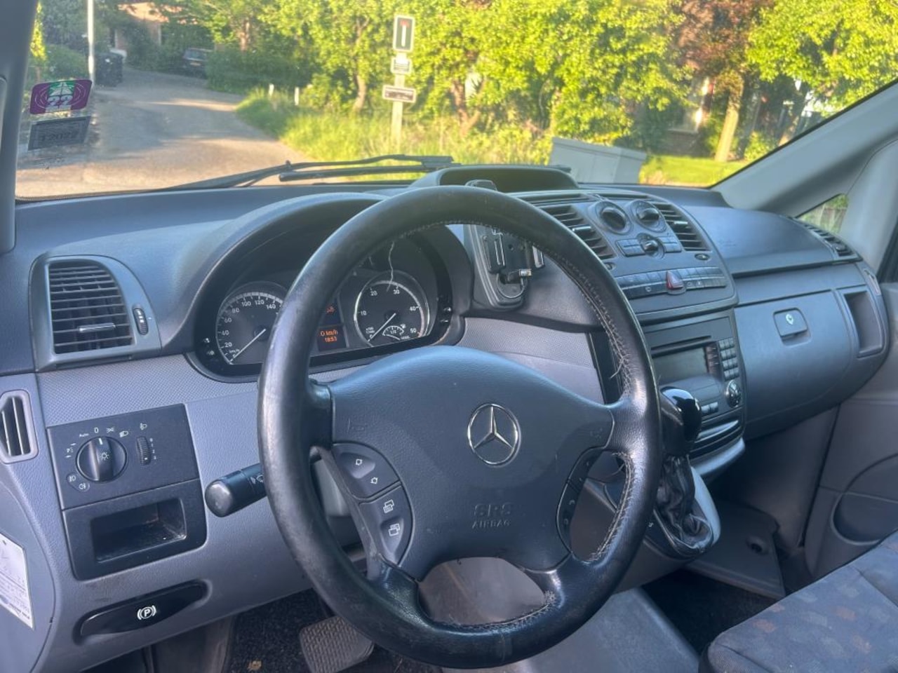 Mercedes-Benz Vito - 111 CDI Lang 9 Personen Airco - AutoWereld.nl
