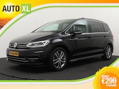 Volkswagen Touran - 1.5 TSI Aut. R-Line 7-pers Trekhaak Carplay Adapt. Cruise