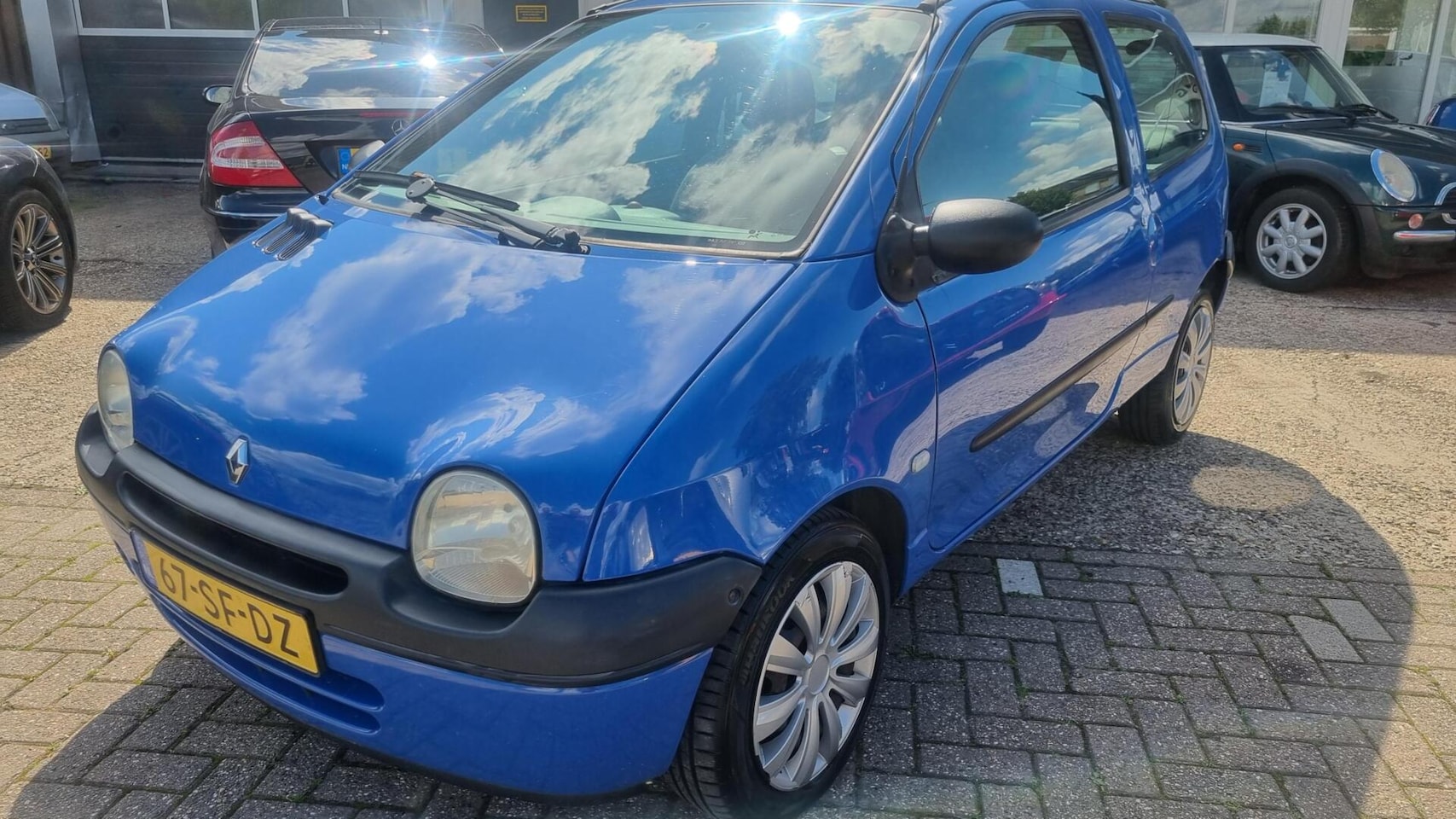 Renault Twingo - 1.2 Emotion 1.2 Emotion - AutoWereld.nl