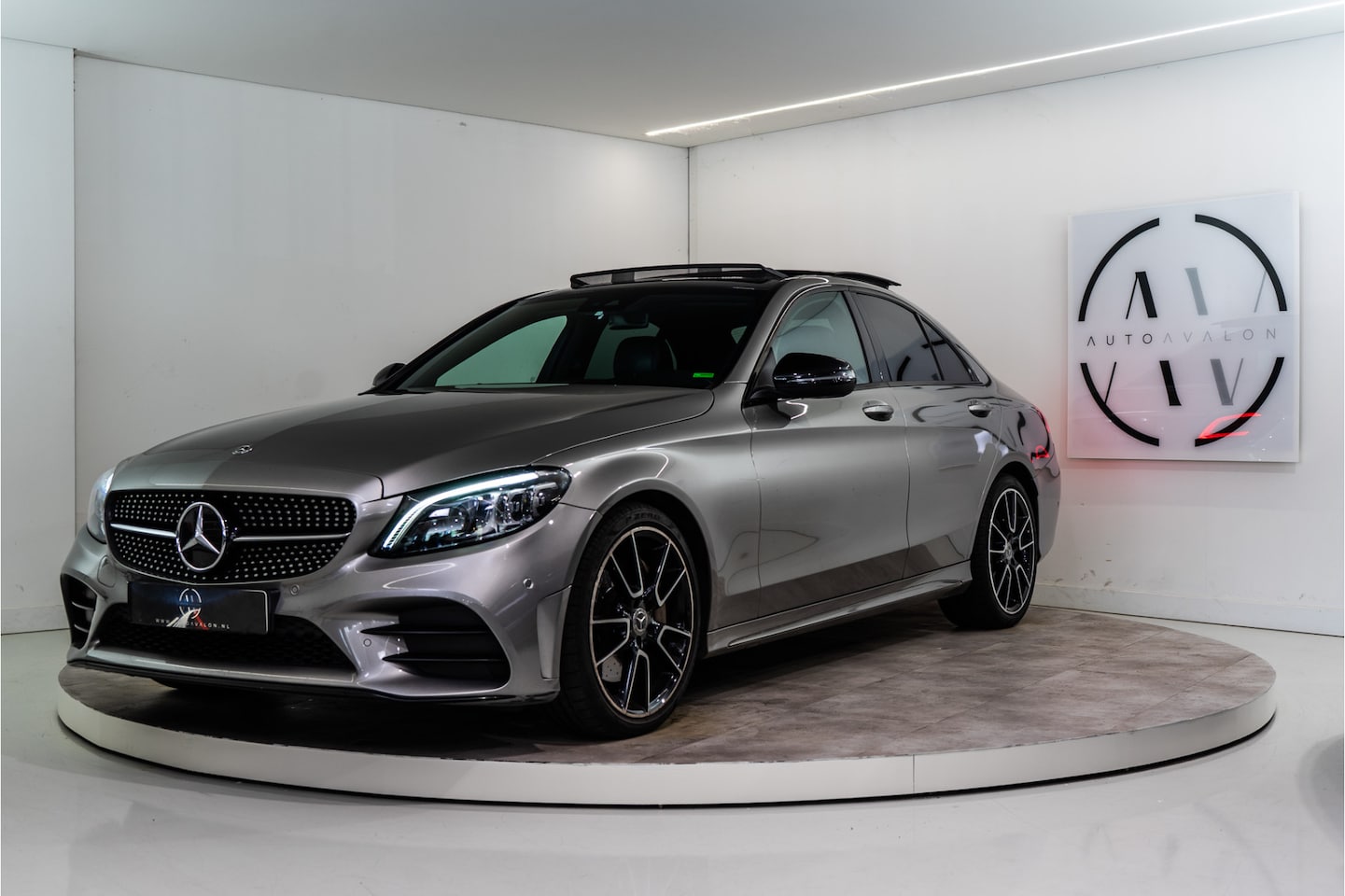 Mercedes-Benz C-klasse - 300 Premium Plus AMG 259PK | Pano | Burmester | Sfeer | Dodehoek | Carplay - AutoWereld.nl