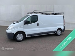 Renault Trafic - L2H1 AIRCO EURO 5 € 5999, - +21 % BTW / TAX