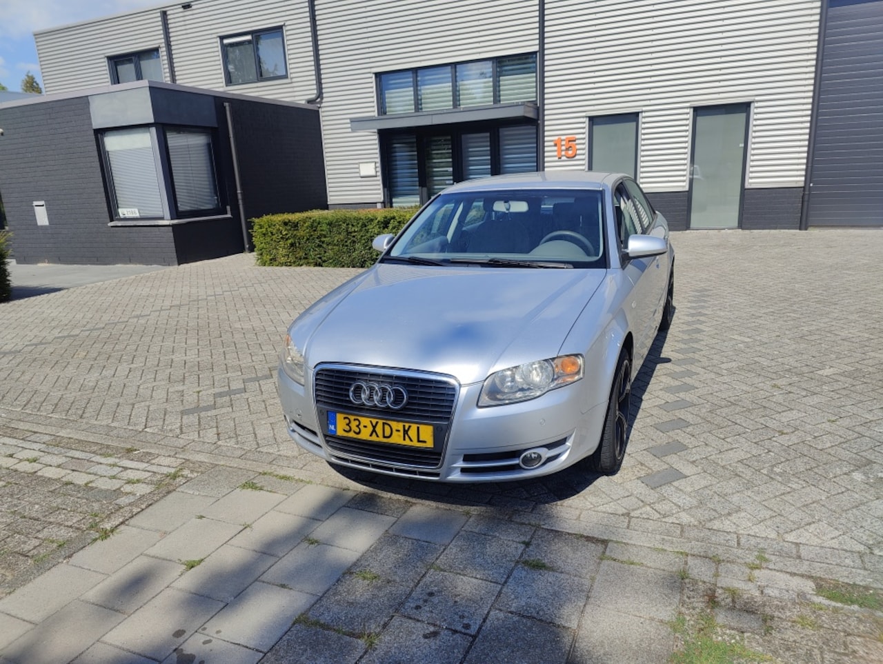 Audi A4 Limousine - 2.5 TDI Pro L. bns automaat nette staat - AutoWereld.nl